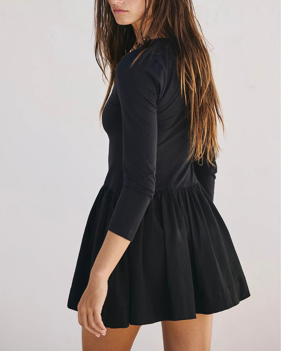 Onda Sleeved Mini in Black (8965243502843)