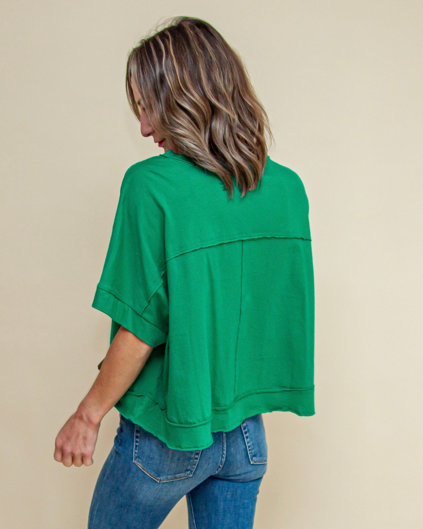 Can't Go Wrong Crop Tee in Kelly Green (9108255736059)