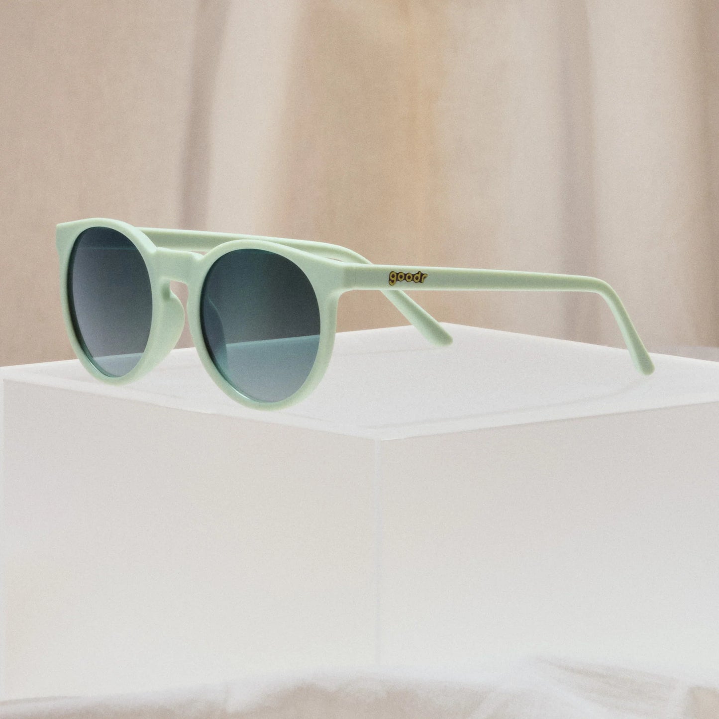 Incognito Plant Parent Goodr Sunglasses (8951992484091)