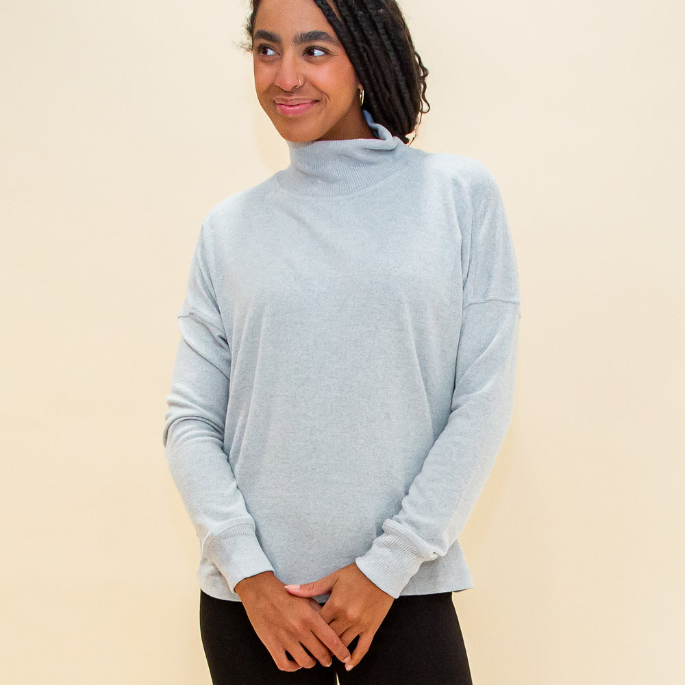 
                      
                        Everyday Ease Turtleneck Top in Heather Grey (8768866746619)
                      
                    