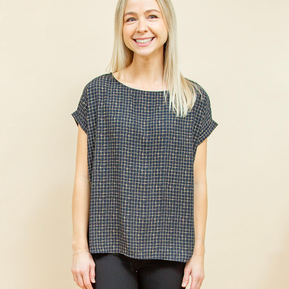 Next In Line Top in Navy/Taupe (8921867518203)