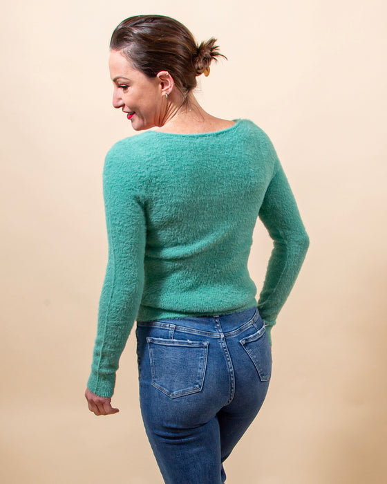 Day To Night Sweater in Kelly Green (8233391620347)