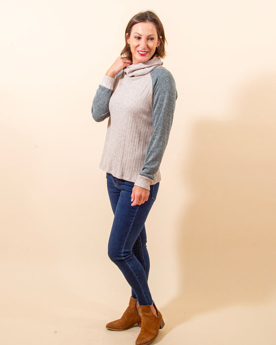 Coziest Feeling Top in Green (8154907869435)
