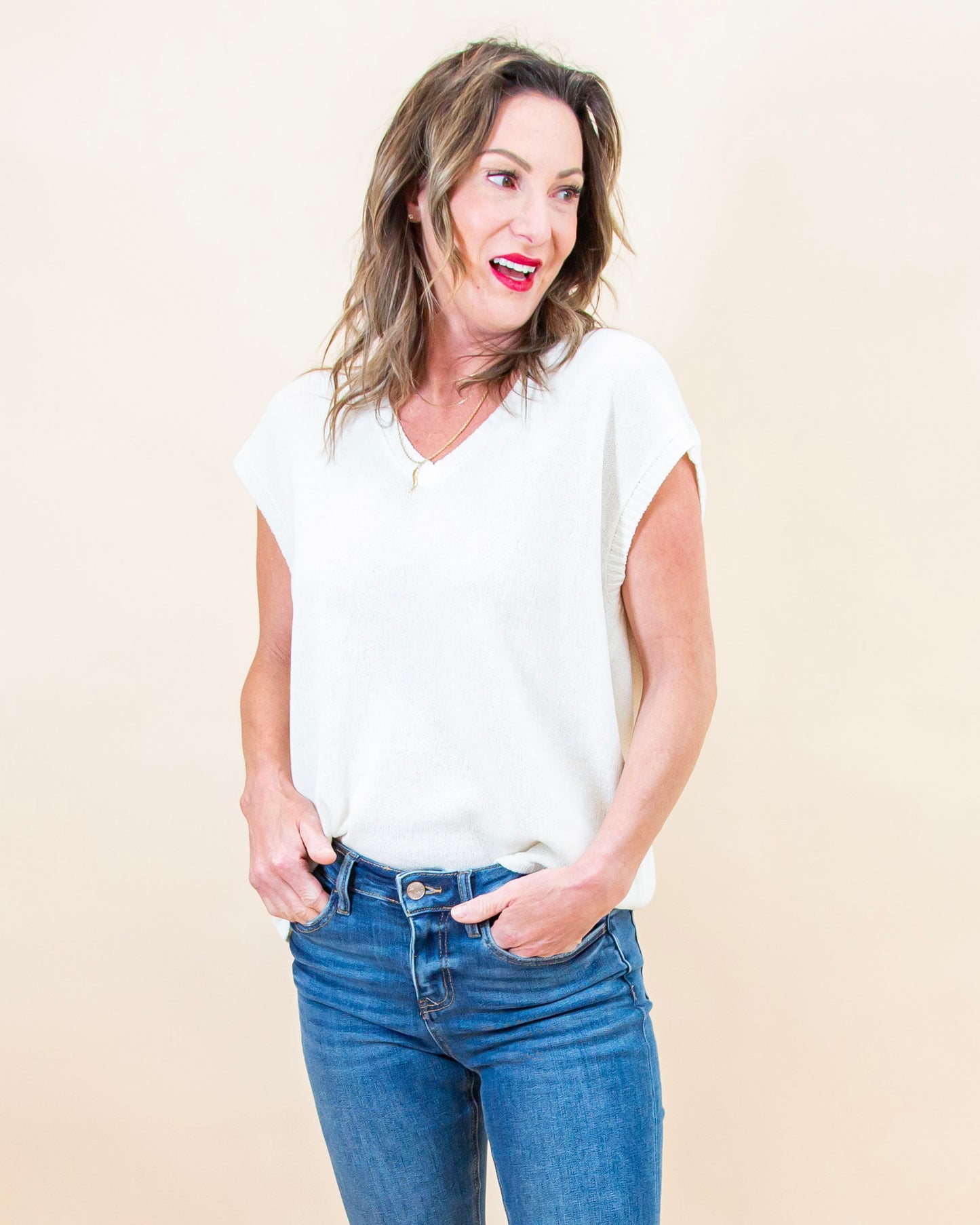 Centering Comfort Top in Off Whtie (8992696205563)
