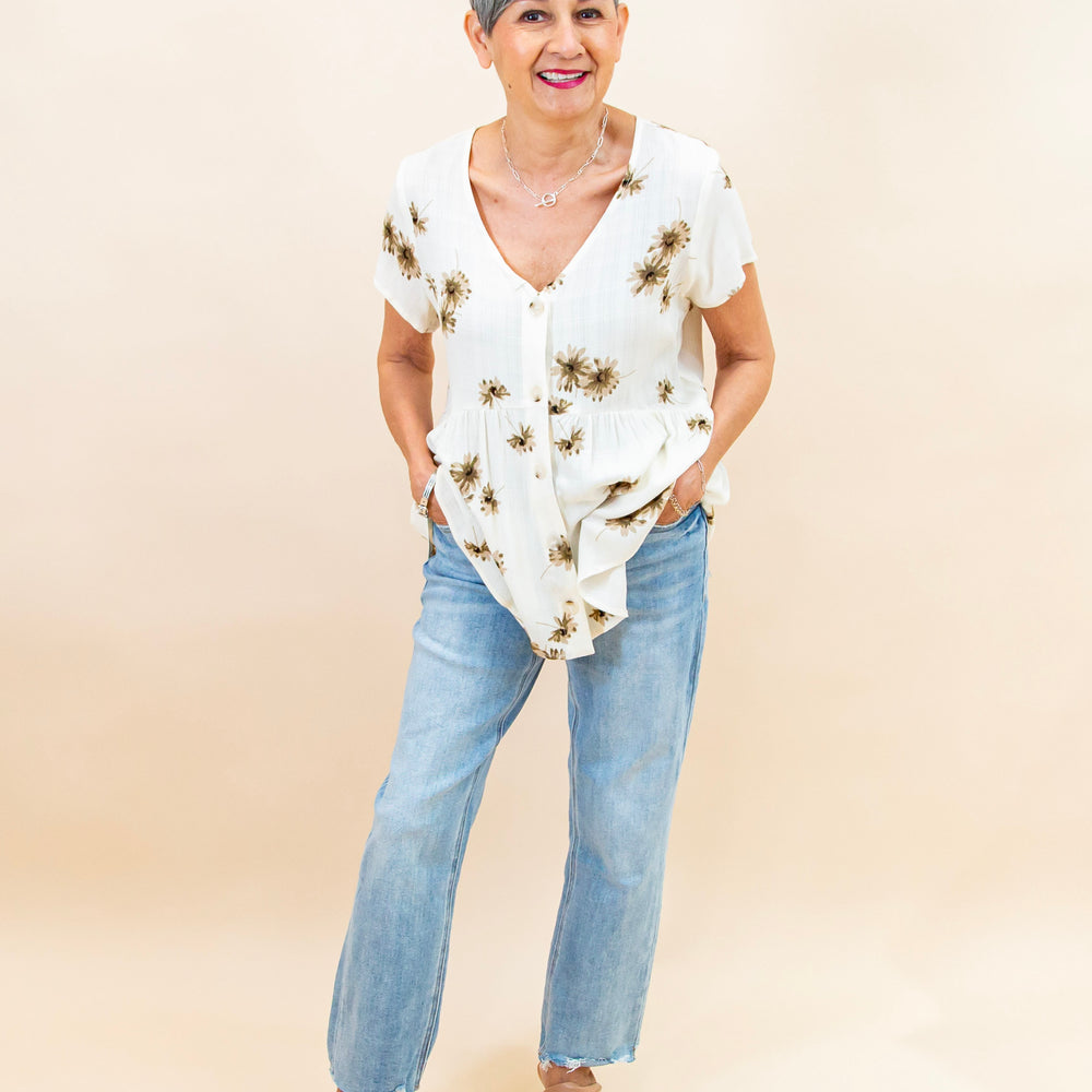 
                  
                    Soft Arrangement Top in Ivory/Taupe Floral (8954605076731)
                  
                