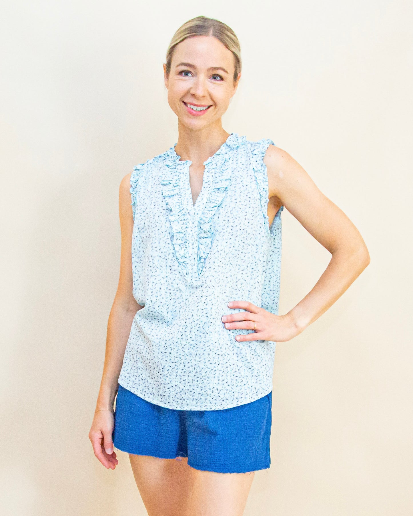 Sweet Blossom Top in Light Blue (9014804939003)