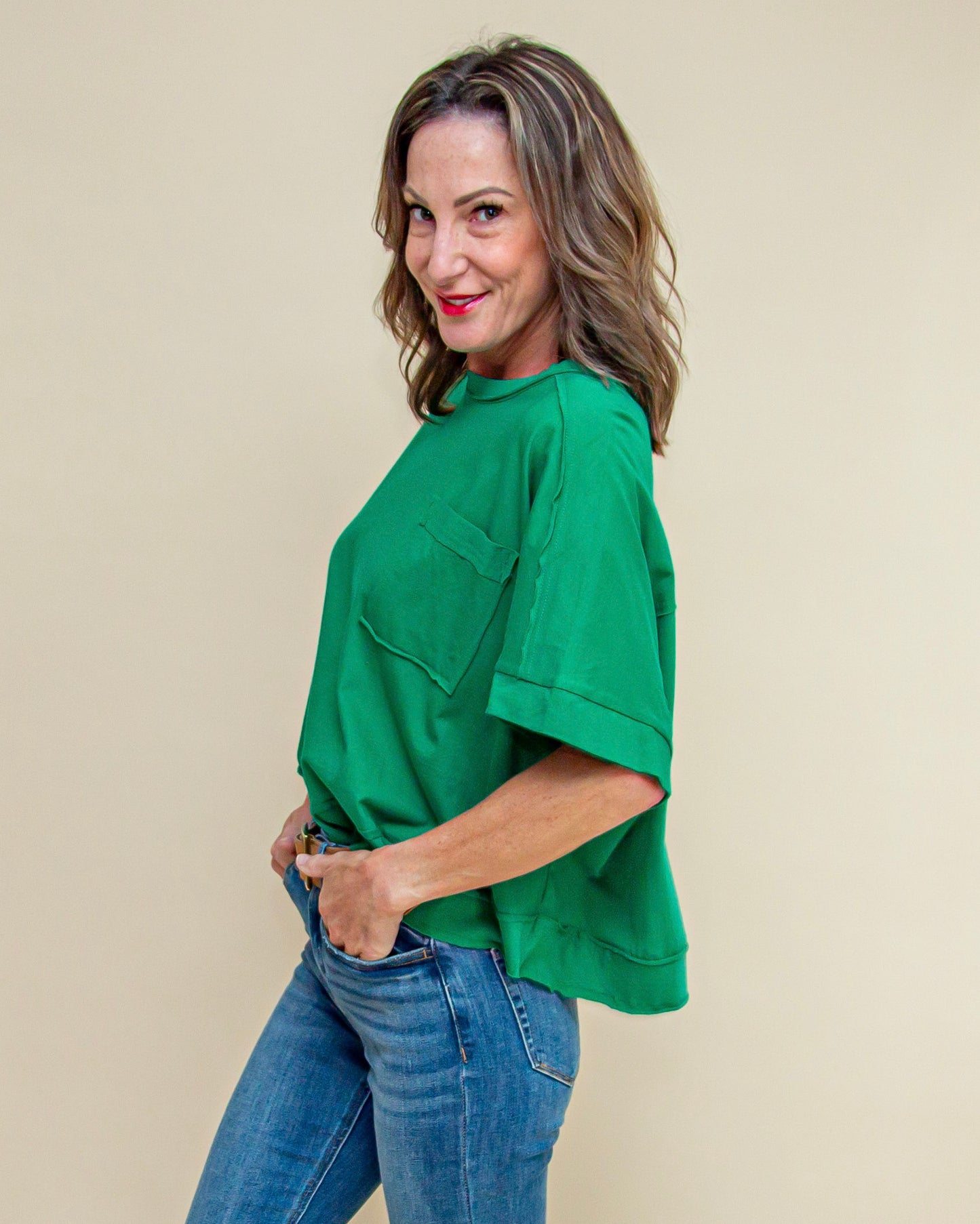 Can't Go Wrong Crop Tee in Kelly Green (9108255736059)