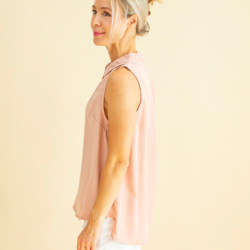 
                      
                        Made You Blush Top in Peach (8657369923835)
                      
                    