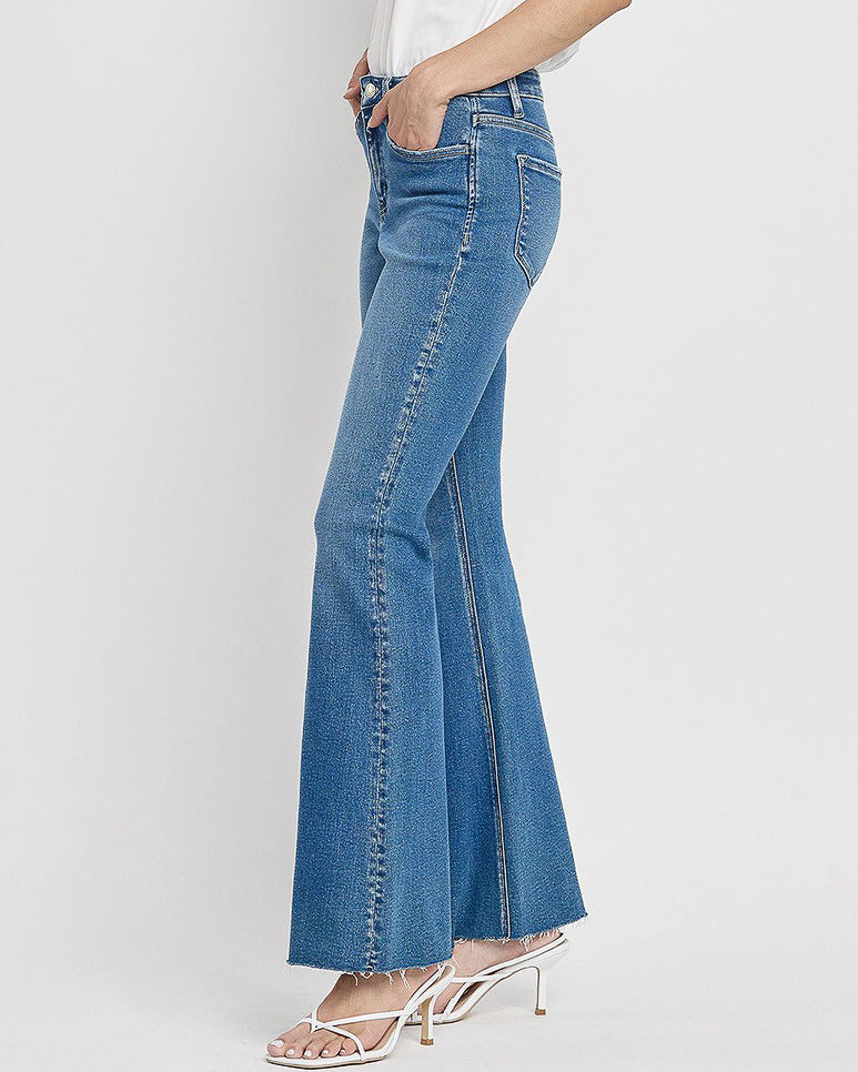 
                      
                        Well-Run High Rise Relaxed Flare Jeans (8773729091835)
                      
                    