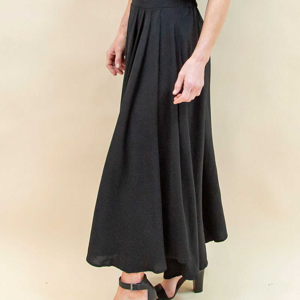 Can't Help Loving Skirt in Black (8685958430971)