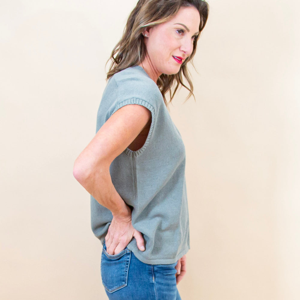 Centering Comfort Top in Slate (8992696238331)