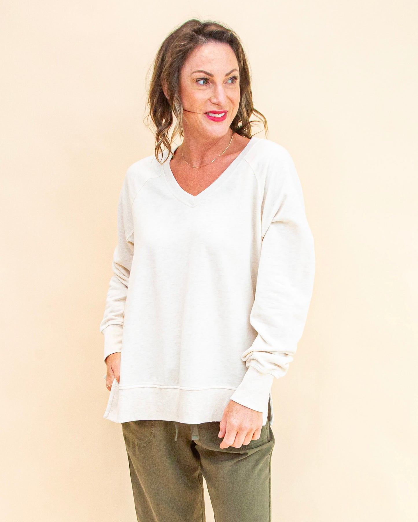Modern V Neck Weekender in Light Oatmeal Heather (8977990189307)
