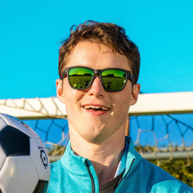 
                  
                    Vincent's Absinthe Night Terrors Goodr Sunglasses (6782665851040)
                  
                