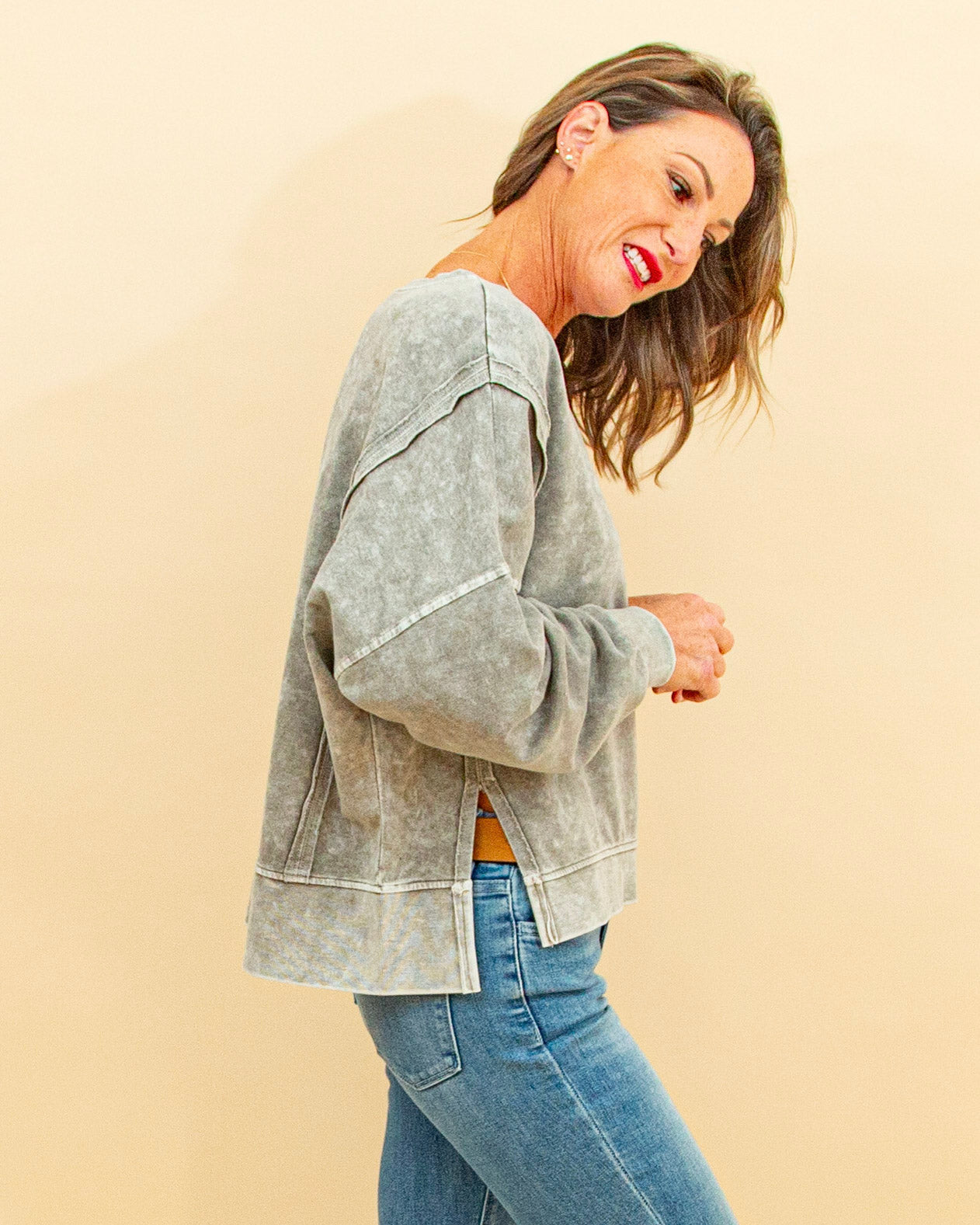 Carefree Crew Pullover in Grey (9102460289275)