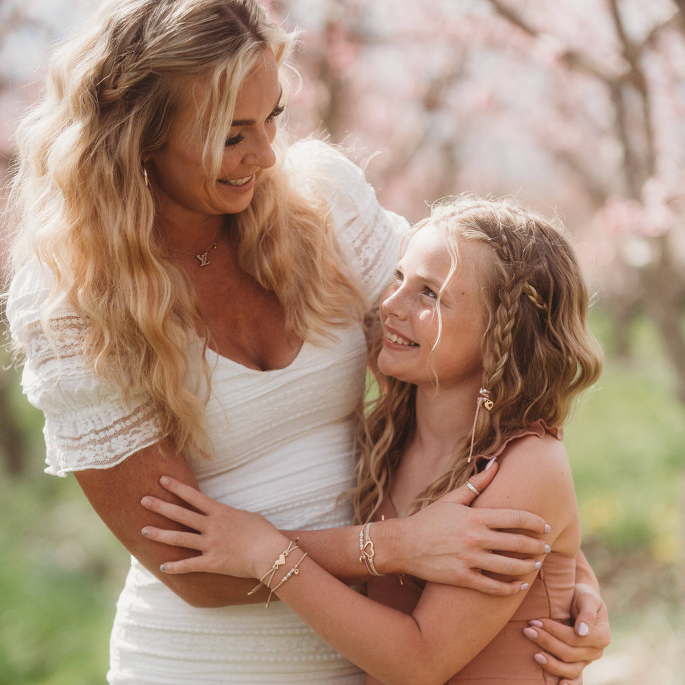 
                  
                    Mother / Daughter (8987460206843)
                  
                