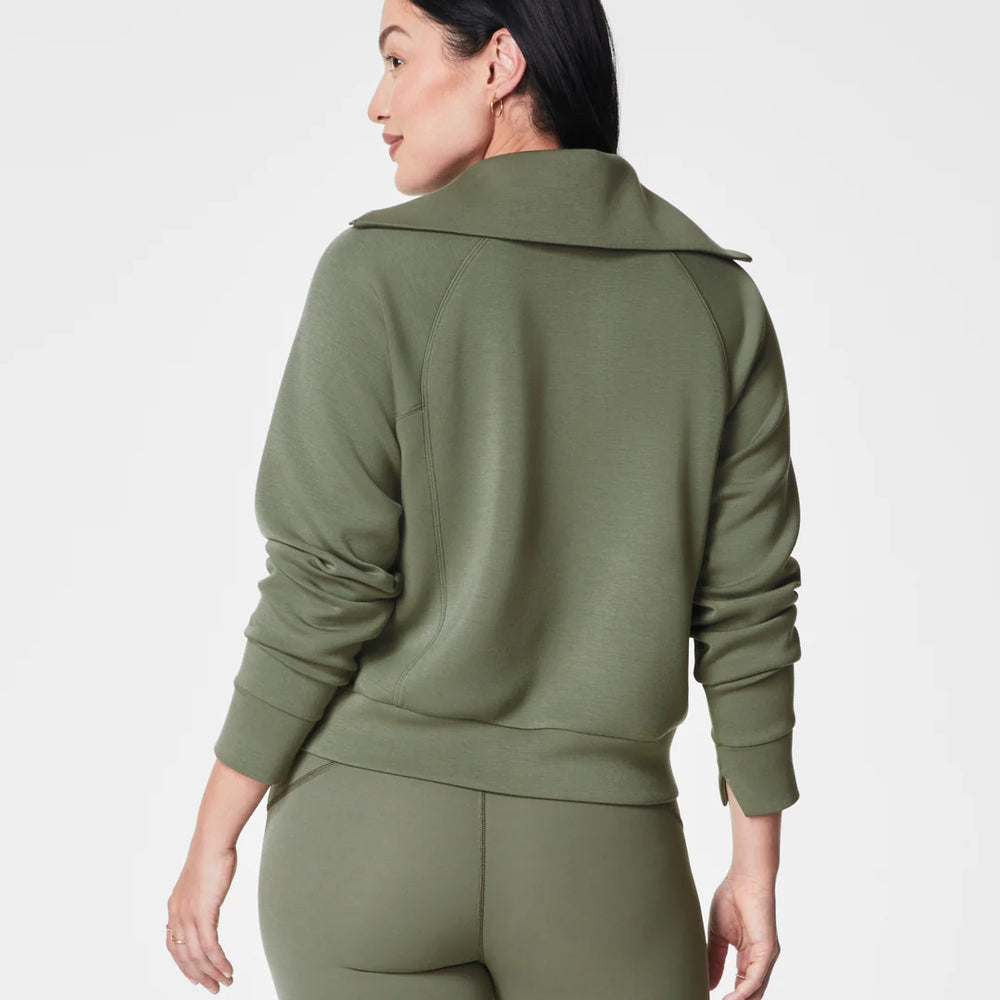 
                      
                        Airessentials Half Zip in Clover (8781142163707)
                      
                    