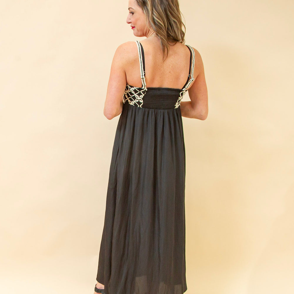 
                  
                    Bohemian Breeze Dress in Black/Natural (8940247089403)
                  
                