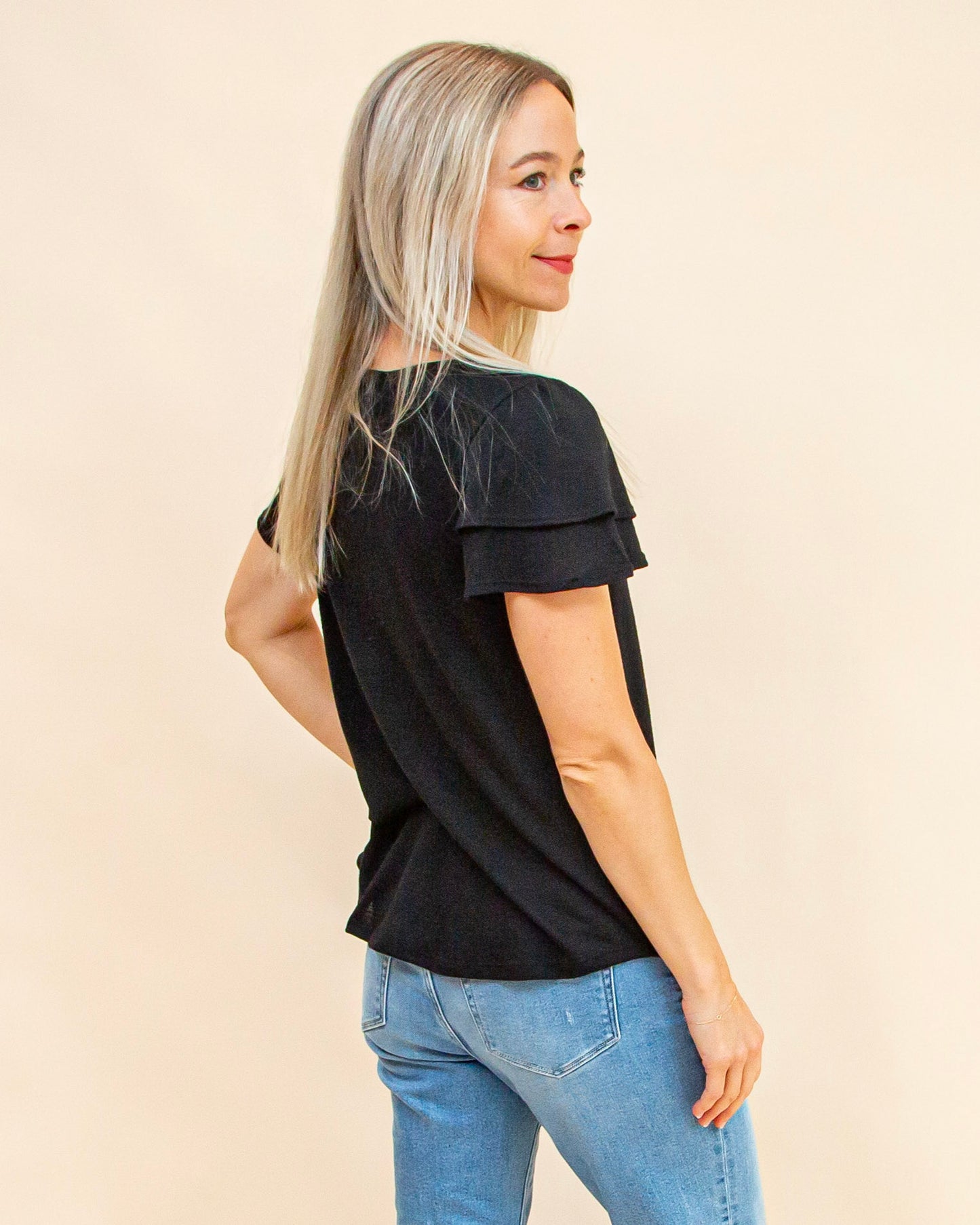 Ruffle Me Right Top in Black (9060136747259)