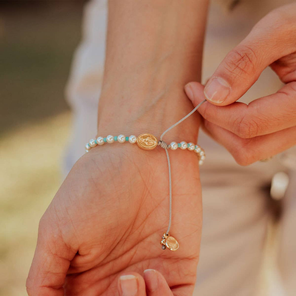 
                  
                    J.O.Y. Bracelet (8992141017339)
                  
                