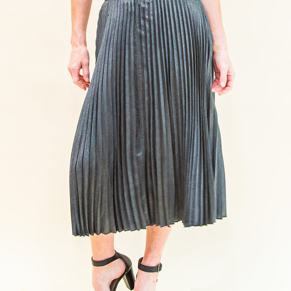 Glimmering Grace Midi Skirt in Black (8775061111035)