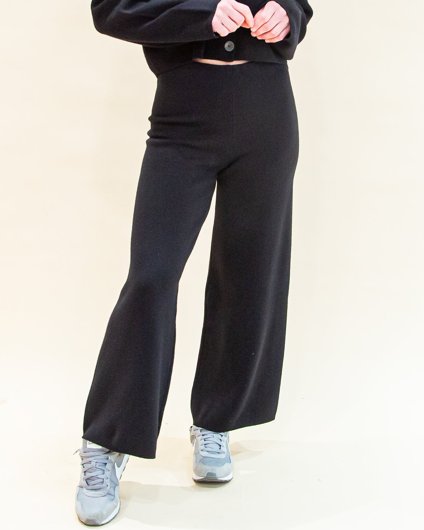 Elowen Sweater Knit Pant in Black (8323557884155)