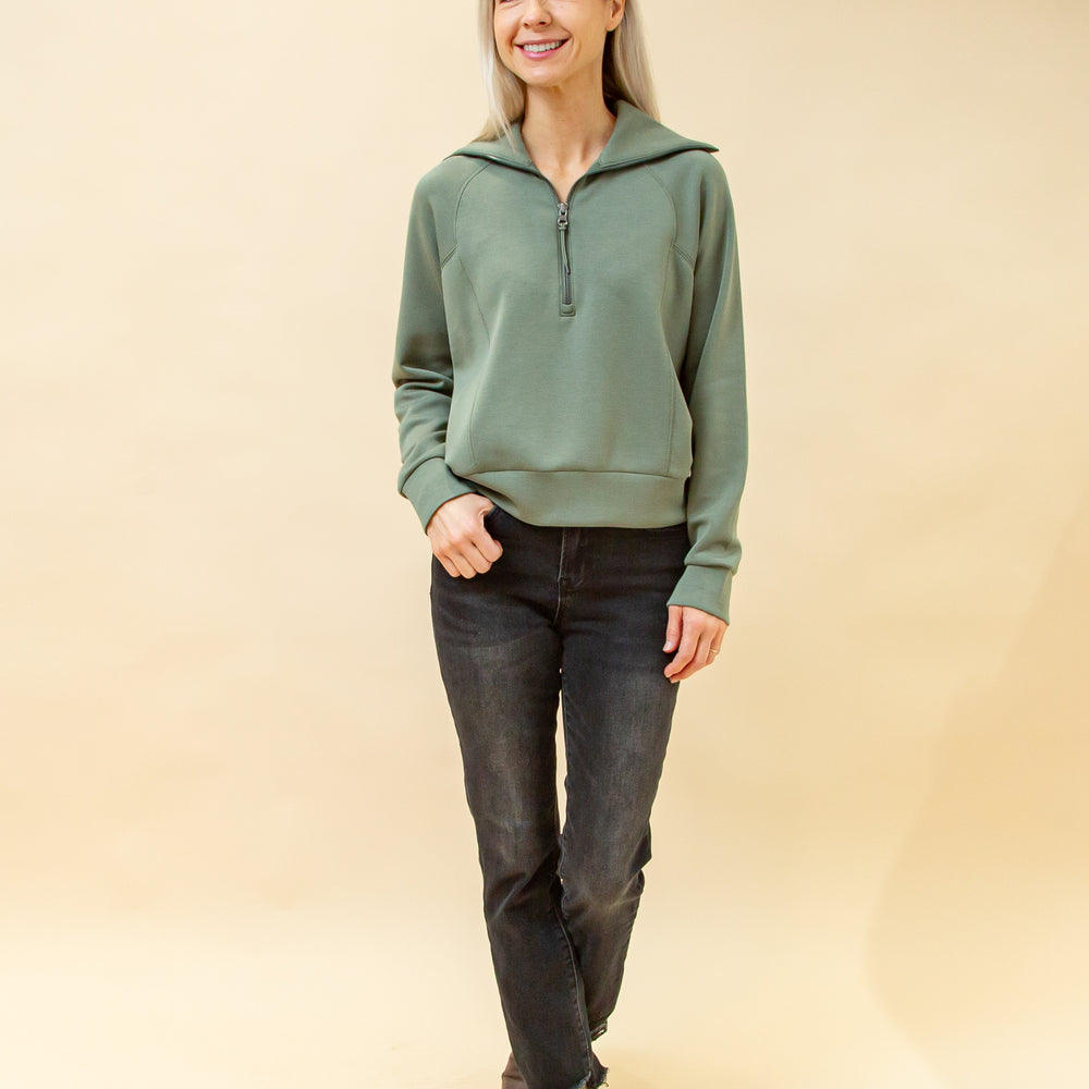 
                  
                    Airessentials Half Zip in Clover (8781142163707)
                  
                