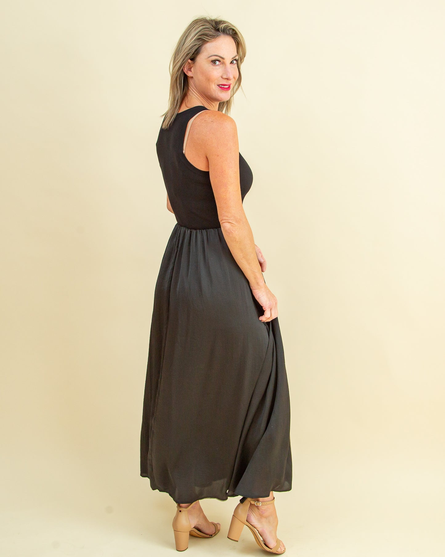 Midnight Harmony Dress in Black (8657370120443)