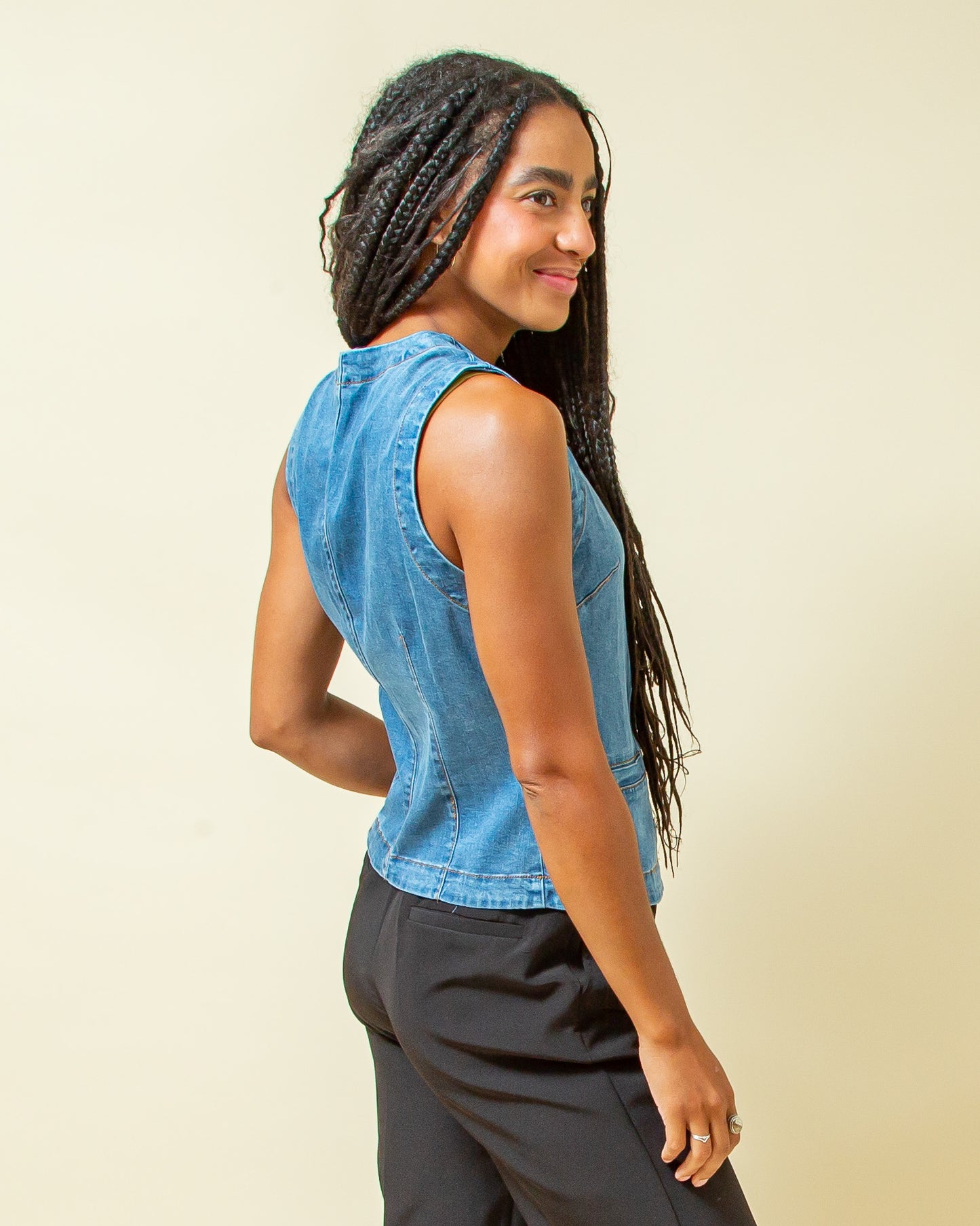 Very Me Denim Vest In Medium Blue (8744607056123)