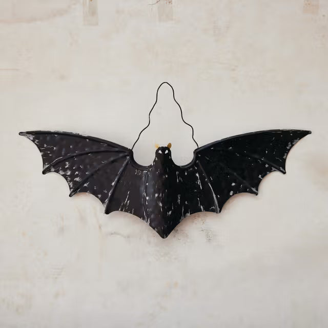 Spooky Metal Bat Wall Decor (9085478273275)
