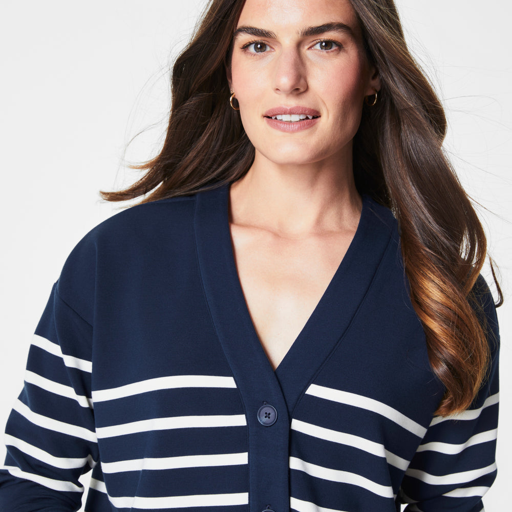 
                      
                        Airessentials Stripe Cardigan in Mdnvy Porcelain (8781020397819)
                      
                    