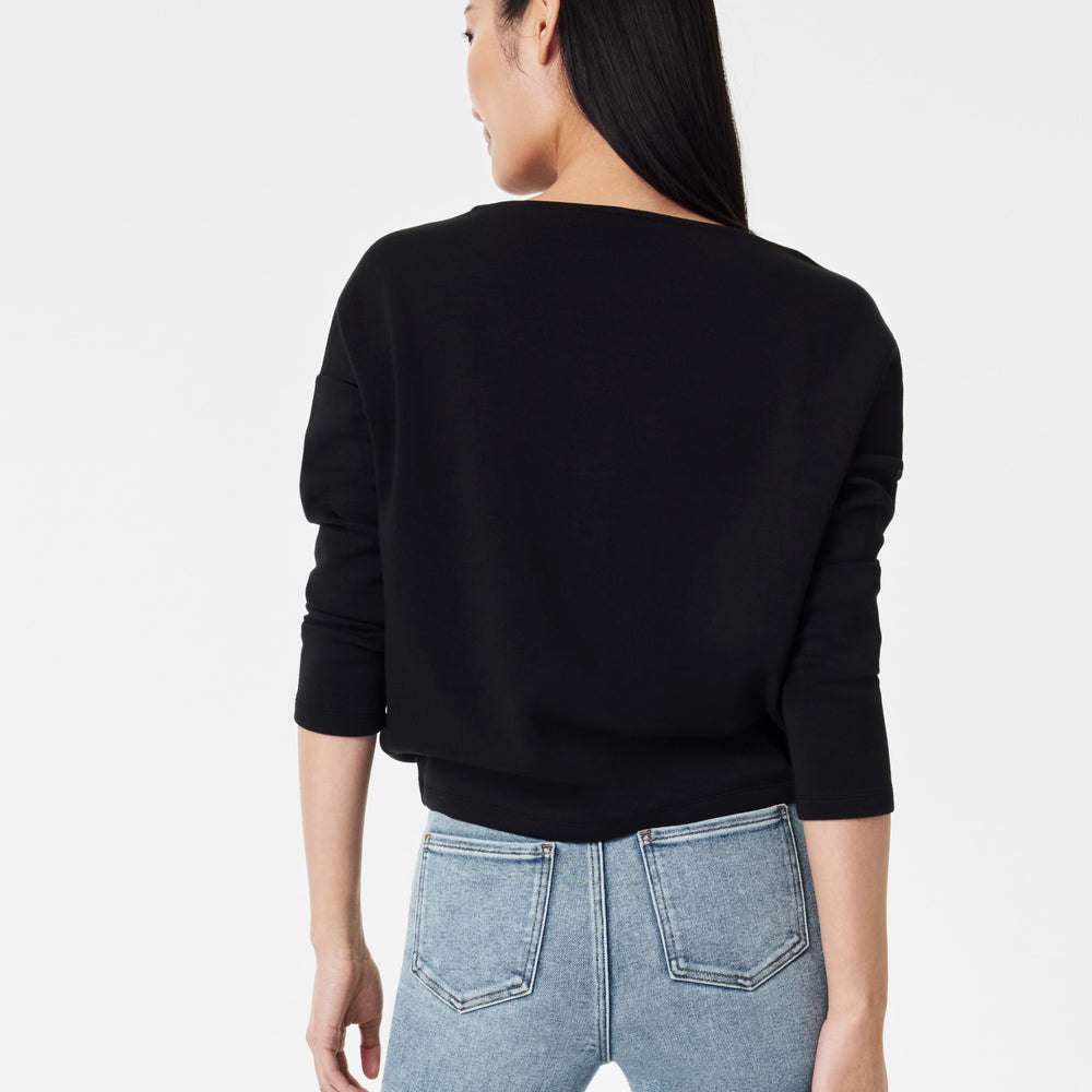 
                  
                    Airessentials Boat Neck Top in Very Black (8876671172859)
                  
                