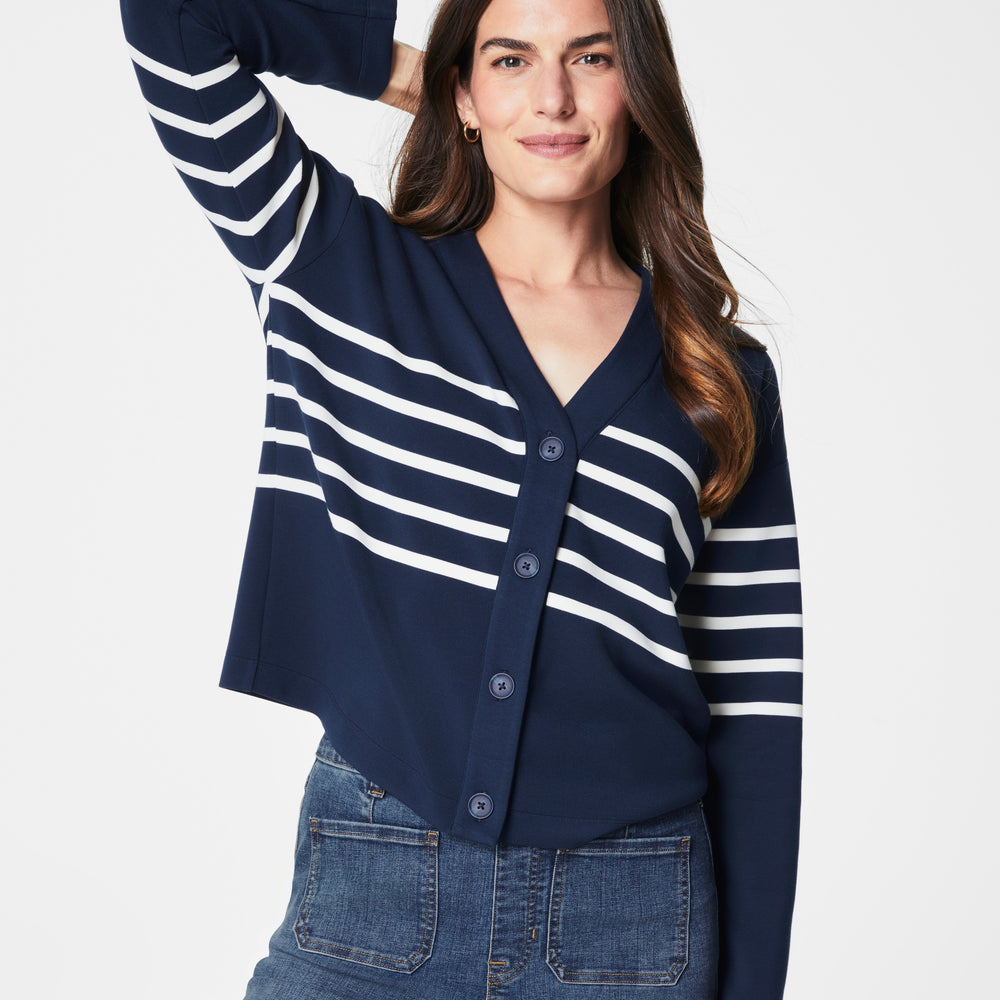 
                      
                        Airessentials Stripe Cardigan in Mdnvy Porcelain (8781020397819)
                      
                    