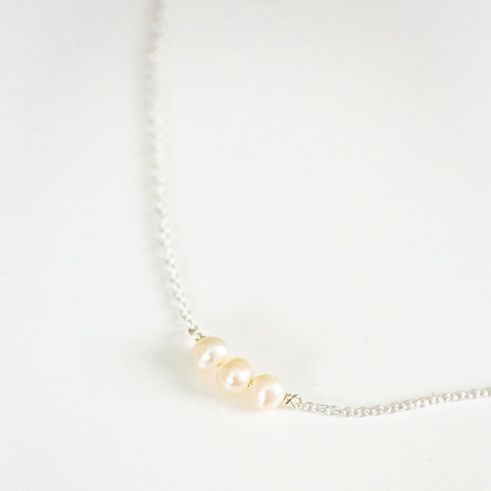Dainty Dazzle Necklace in Fresh Water Pearl (6015281823904)