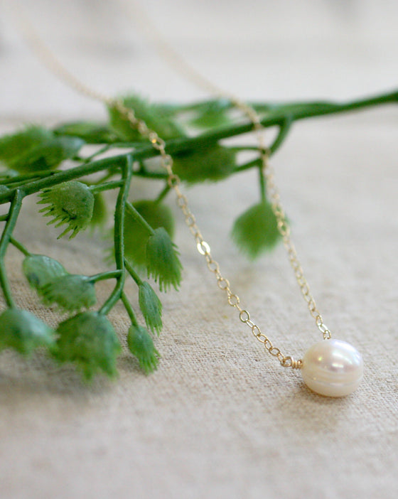 Ali's Favorite Pearl Necklace (4879590162476)